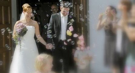 wedding_bubbles_-_hochzeitsseifenblasen_1