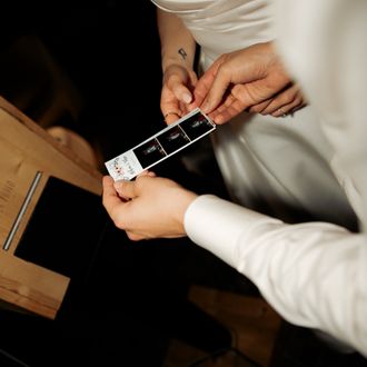 Finger,Geste,Nagel,Gadget,Zeremonie,Mobilgerät,Handy,