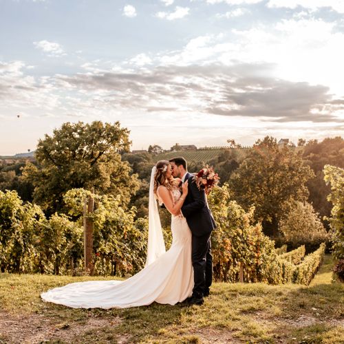 Wolke, Himmel, Pflanze, Hochzeitskleid, Braut, Menschen in der Natur, Licht, Kleid, natürliche Umgebung, Blitzlichtfotografie,