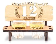 DARO Design - Schnapsbank 12. Hochzeitstag Nickelhochzeit Geschenk Deko für Paare Männer Frauen aus Holz mit Gläsern und Kerzen