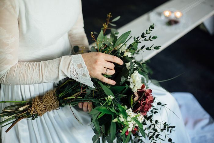 Hand, Blume, Pflanze, Mode, Geste, kreative Kunst, Blumenarrangement, Blumenstrauß, Hochzeitszeremonie Versorgung, Veranstaltung,