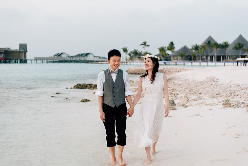 Himmel, Lächeln, Fotografie, Menschen am Strand, Wasser, Menschen in der Natur, Kleid, Blitzlichtfotografie, glücklich, Strand,