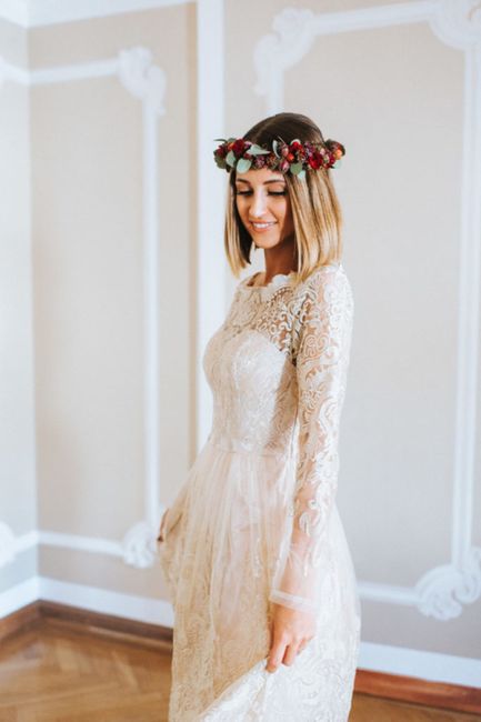 Lächeln,Schulter,Hochzeitskleid,Braut,Einteiliges Kleidungsstück,Hals,Ärmel,Taille,Brautpartykleid,Kleid,