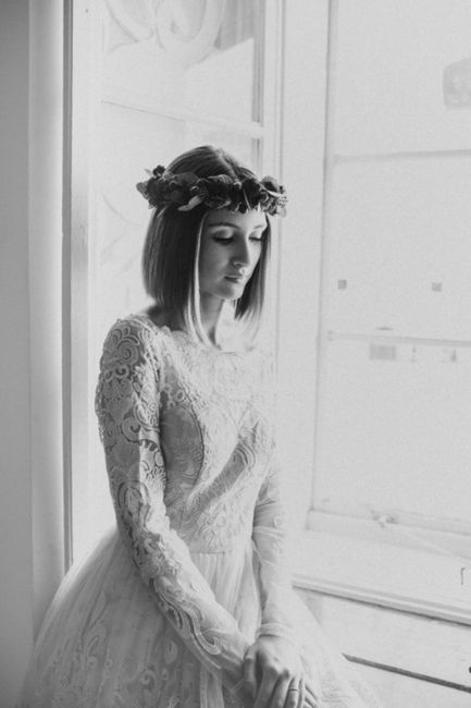 Schulter,Kleid,Blitzlichtfotografie,Hals,Brautkleidung,Taille,Hochzeitskleid,Stil,Kleid,Kopfbedeckung,