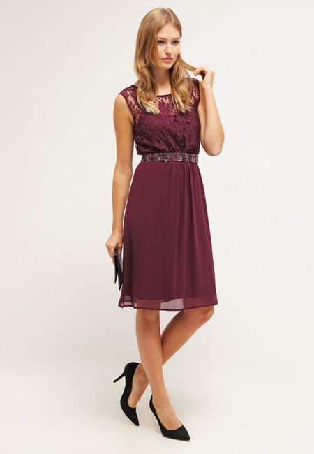 Brautjungfernkleid berry (vorne)