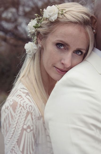 Haare, Gesicht, Haut, Lippen, Blumen, Augenbrauen, Schulter, Augen, Braut, Hochzeitskleid,