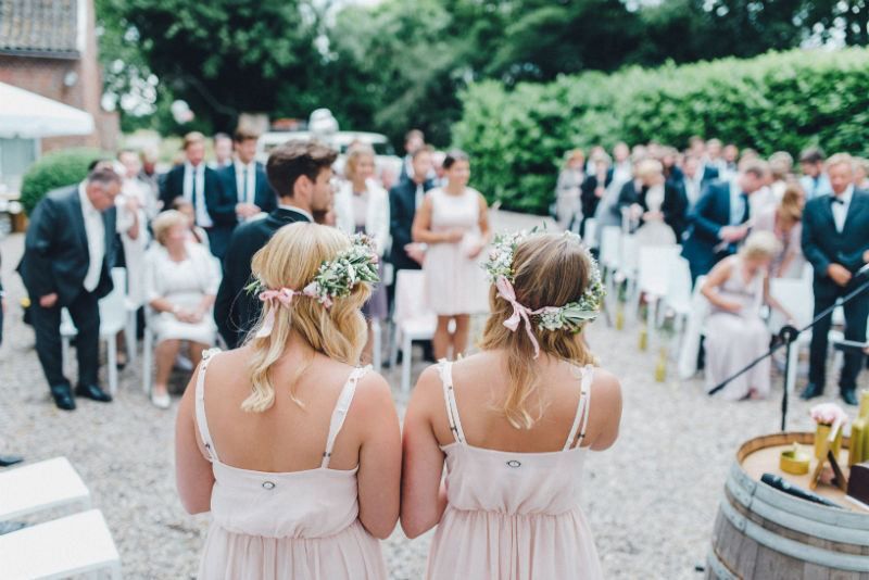 DIY-Hochzeit-gold-VW-Bully-59