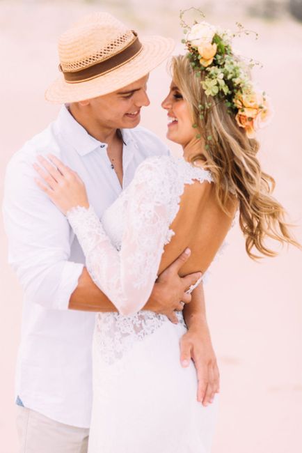 Hochzeitskleid, Blume, Schulter, Braut, Brautkleidung, Lächeln, Blitzlichtfotografie, Glücklich, Kleid, Menschen in der Natur,