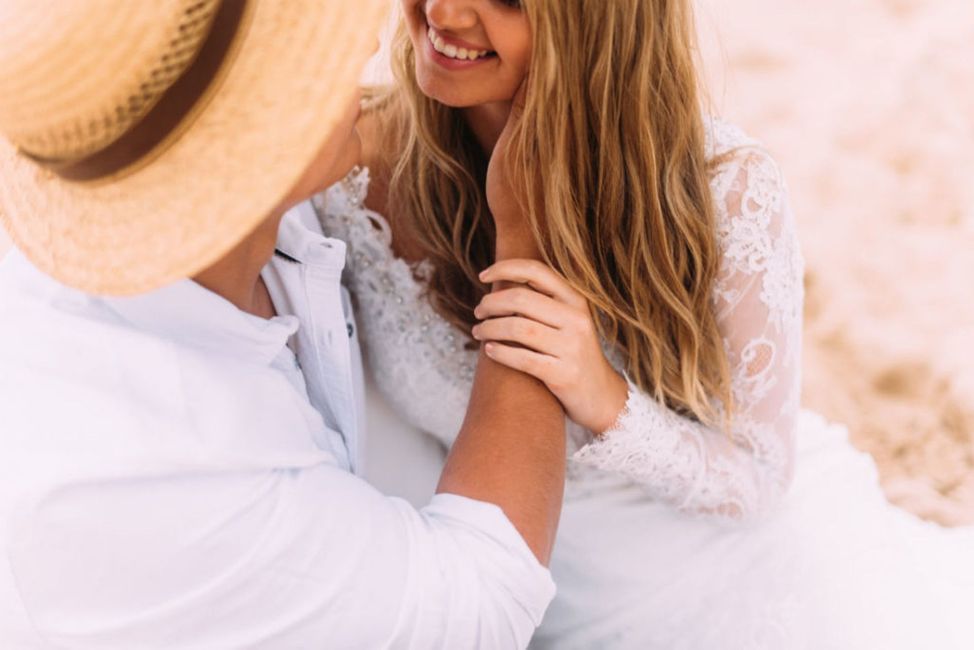 Gesicht, Haare, Lächeln, Oberbekleidung, Frisur, Gesichtsausdruck, Hut, Blitzlichtfotografie, menschlicher Körper, glücklich,