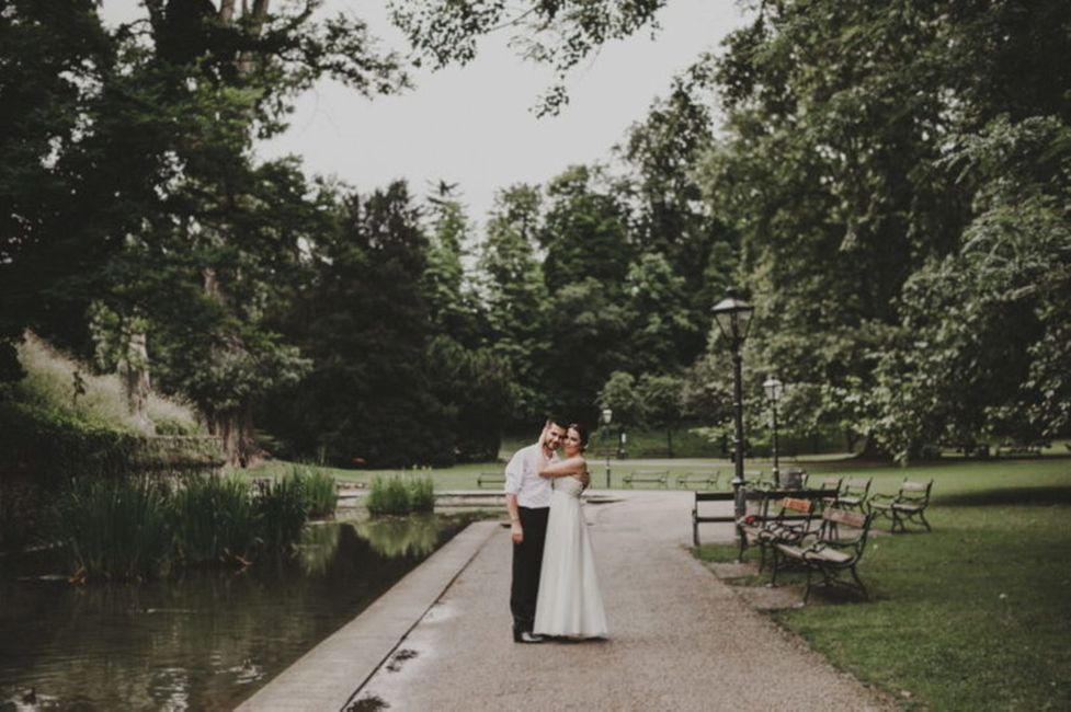 Pflanze,Hochzeitskleid,Braut,Botanik,Kleid,Baum,Brautkleid,Geste,Himmel,Glücklich,