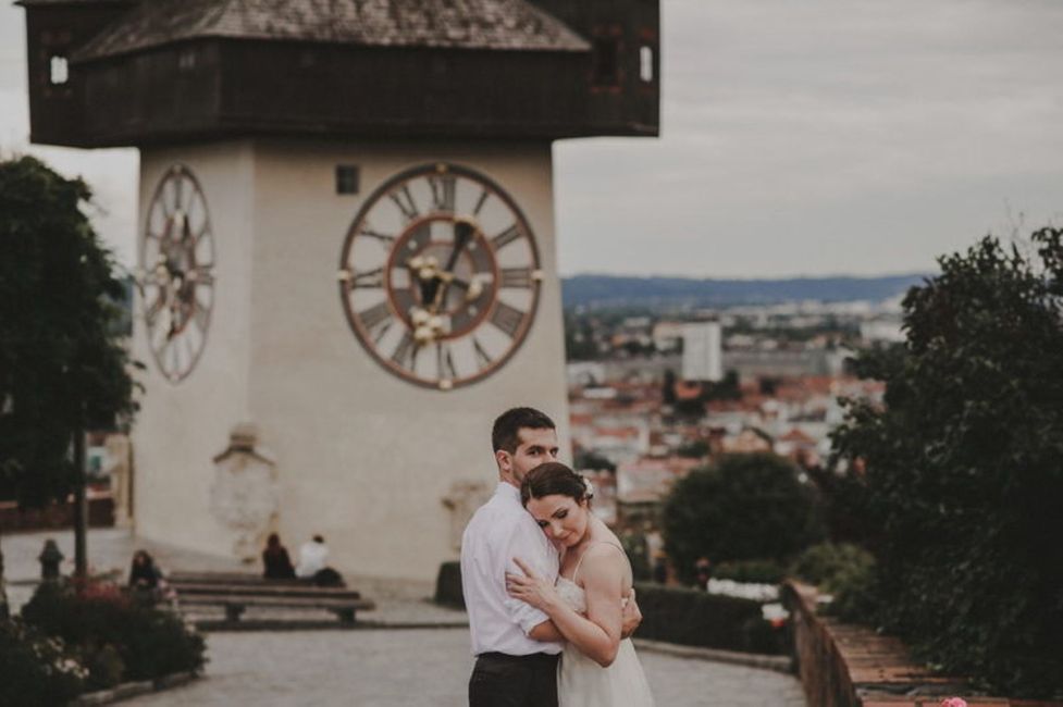 Pflanze,Weiß,Blitzfotografie,Geste,Uhr,Glücklich,Himmel,Wand,Baum,Reisen,