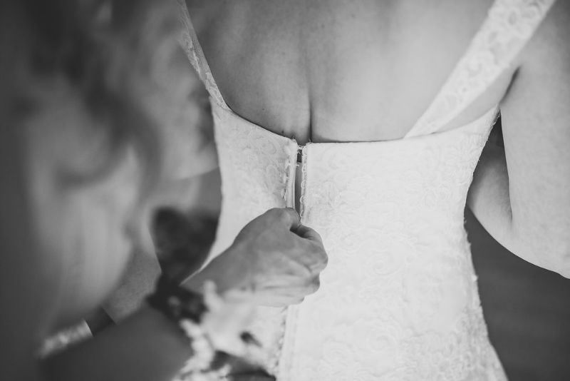 Hand, Schulter, Arm, Hochzeitskleid, Wimper, menschlicher Körper, Hals, Blitzfotografie, Kiefer, Taille,