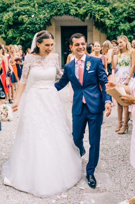 Kleidung,Lächeln,Hochzeitskleid,Foto,Gesichtsausdruck,Braut,Kleid,Brautkleidung,Glücklich,Brautpartykleid,