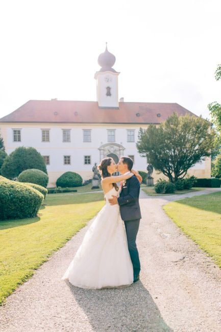 Pflanze, Himmel, Hochzeitskleid, Braut, Brautkleidung, Kleid, Gebäude, Blitzlichtfotografie, Baum, Kleid,