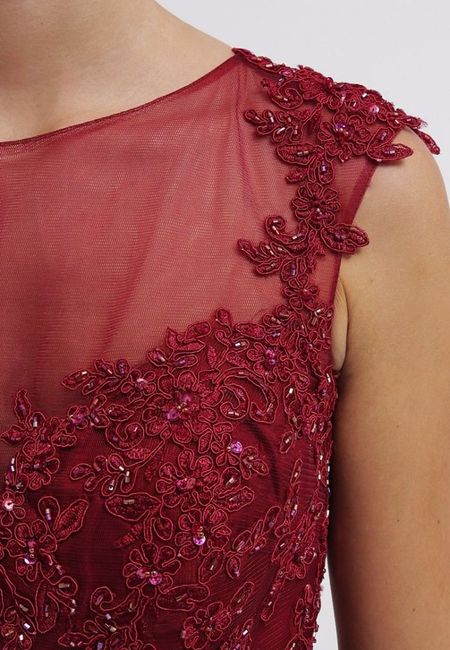 Brautjungfernkleid weinrot (Detail)