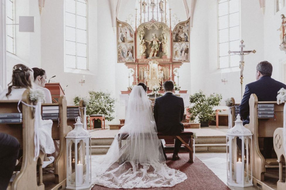 Foto,Hochzeitskleid,Braut,Brautkleidung,Pflanze,Tempel,Kleid,Glücklich,Innenarchitektur,Kleid,