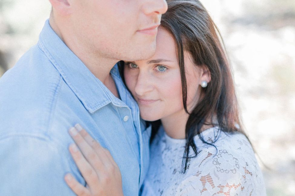 Stirn, Haare, Gesicht, Haut, Lippen, Hemd, Augen, Blitzlichtfotografie, Glücklich, Menschen in der Natur,