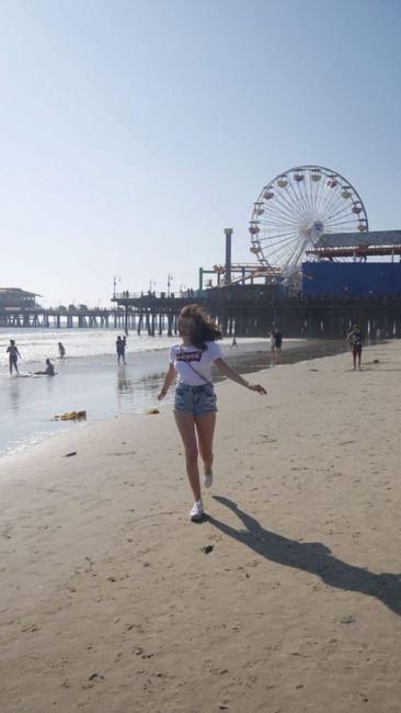 Wasser, Himmel, Foto, Shorts, Natürliche Umgebung, Menschen am Strand, Strand, Gewässer, Freizeit, Spaß,