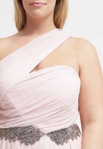 Brautjungfernkleid Plus Size Detail