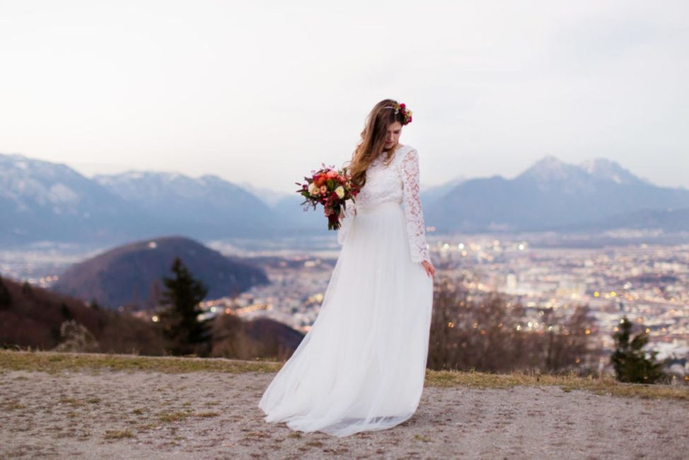 Himmel, Wolke, Pflanze, Berg, Blume, Hochzeitskleid, Braut, Ökoregion, Brautkleidung, Menschen in der Natur,