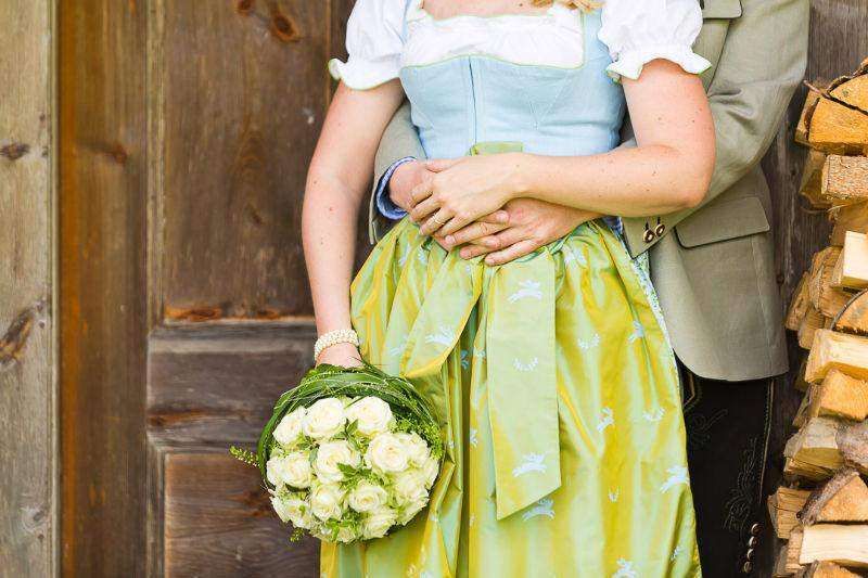 Trachtenhochzeit-orange-foto-16-w800