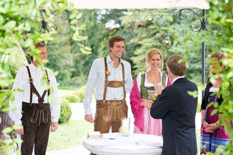 Trachtenhochzeit-orange-foto-3-w800