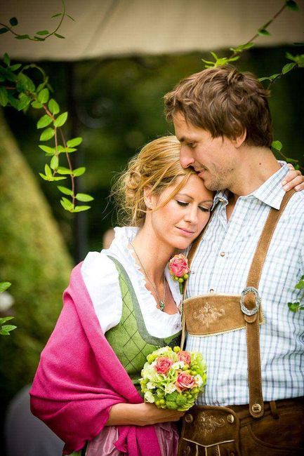 Trachtenhochzeit-orange-foto-8-w800