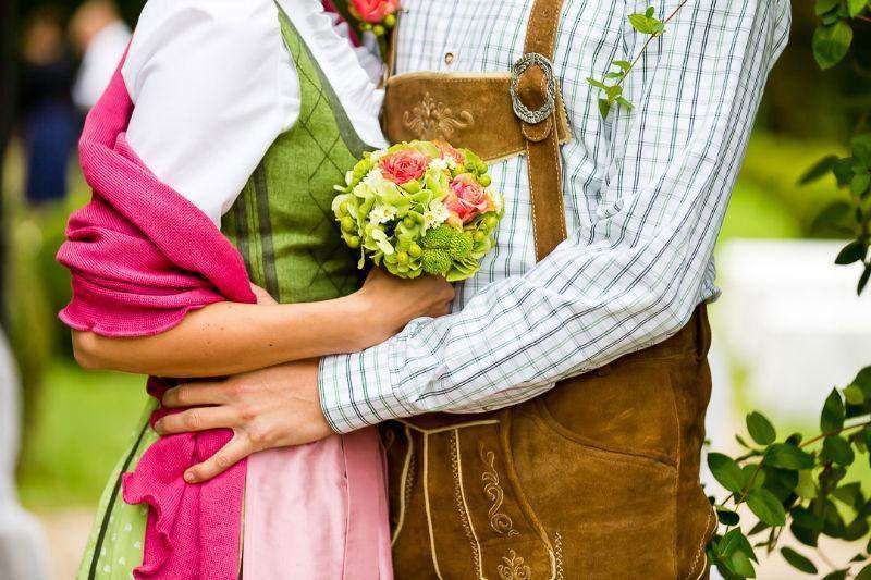 Trachtenhochzeit-orange-foto-9-1-w800