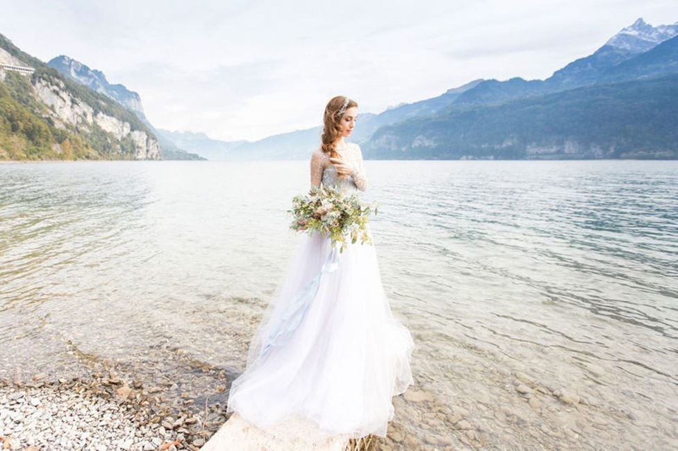 Wolke, Himmel, Wasser, Hochzeitskleid, Braut, Kleid, Berg, Natur, Menschen in der Natur, Blitzlichtfotografie,